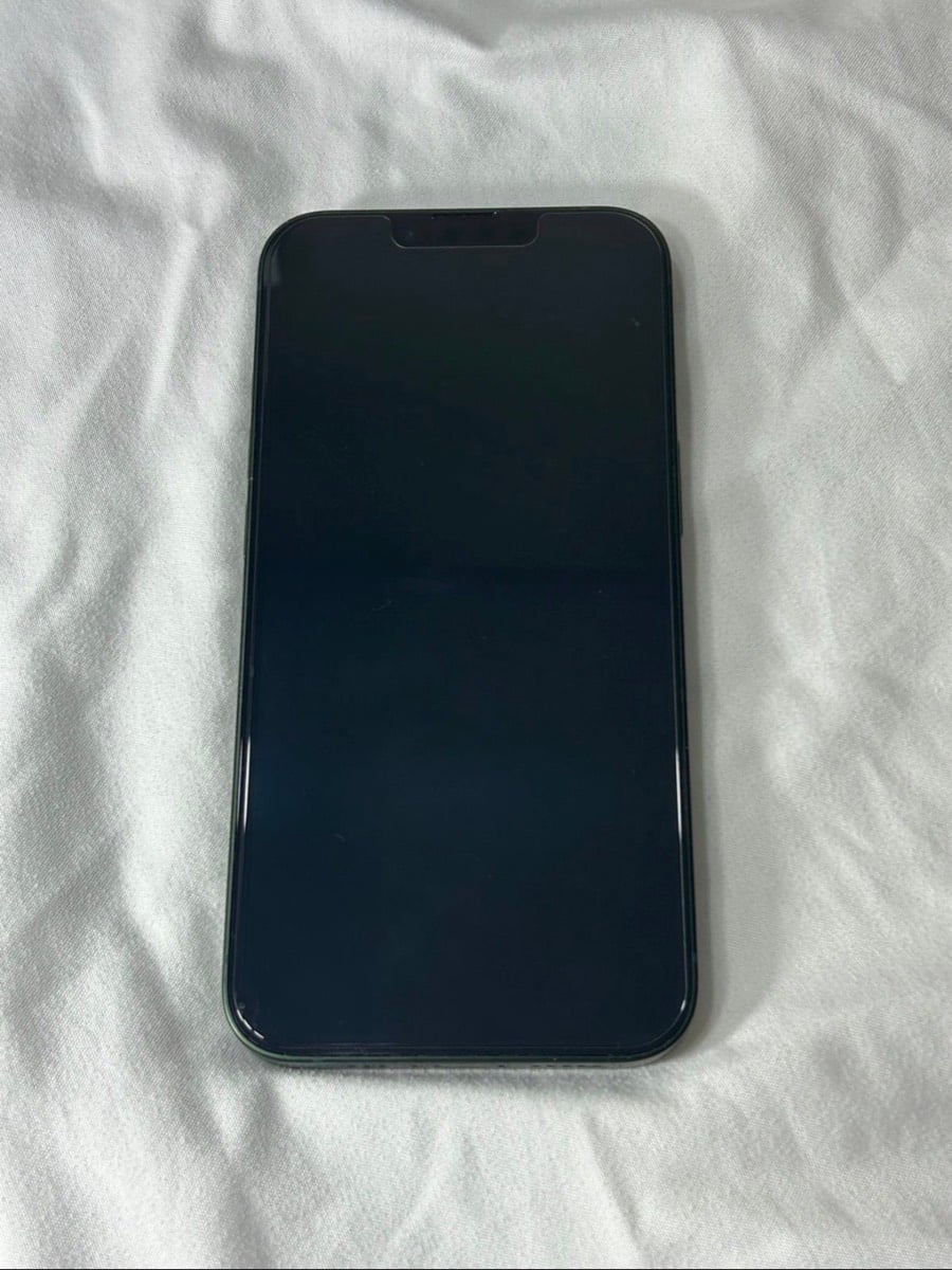 iPhone 13 · Verde entregado por iPlus
